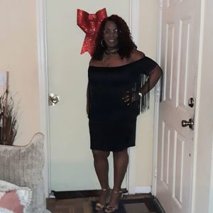 Meet your Posher, Donna